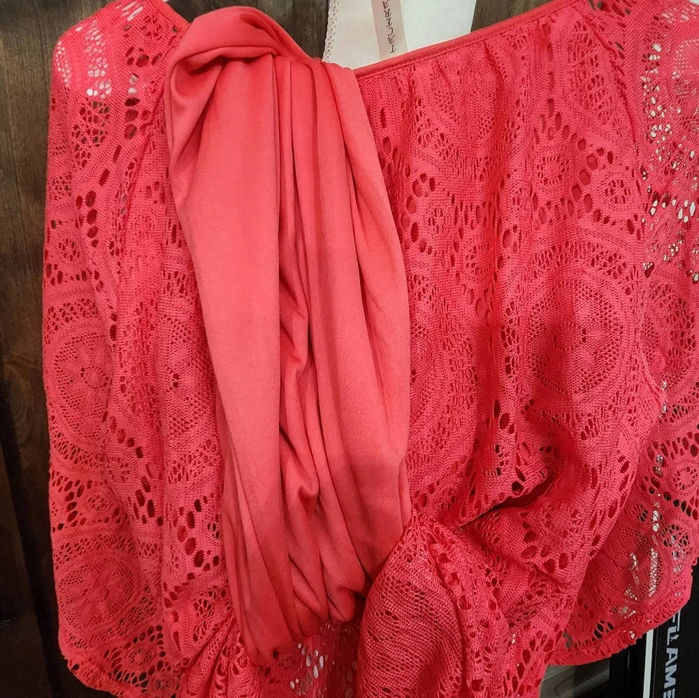 Preowned Tacera, size large,‎ women's lace dress - Picture 6 of 7